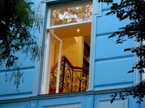 Sololaki Apartment N8